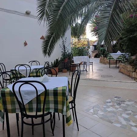 Aparthotel Apollon Méthana