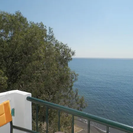 Apollon Aparthotel 2*